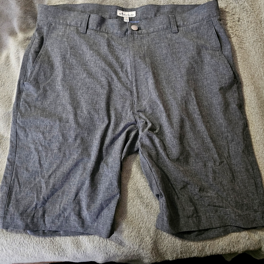 Men's golf shorts